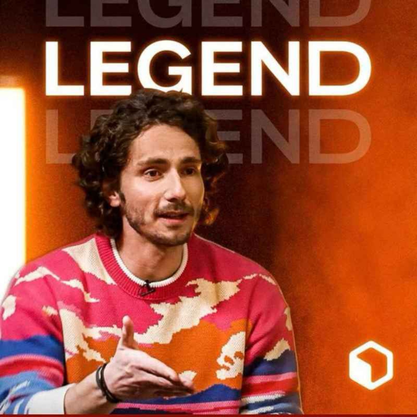 Couverture LEGEND